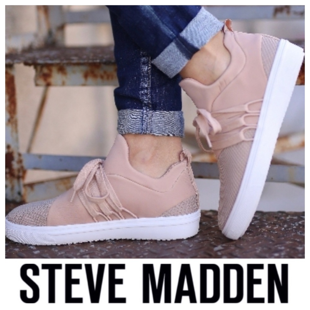 πSALEπ NWOT Steve Madden Lancer in Blush - Picture 3 of 6